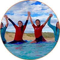 Beginner group surf lessons
